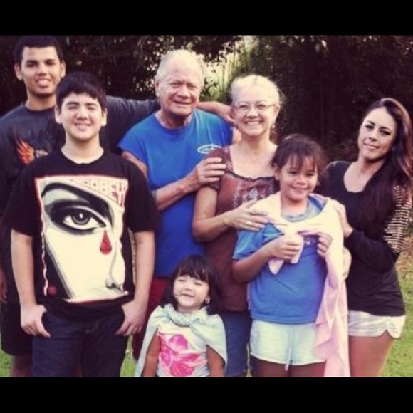 Meet your Posher, Annie - Picture 3 of 16